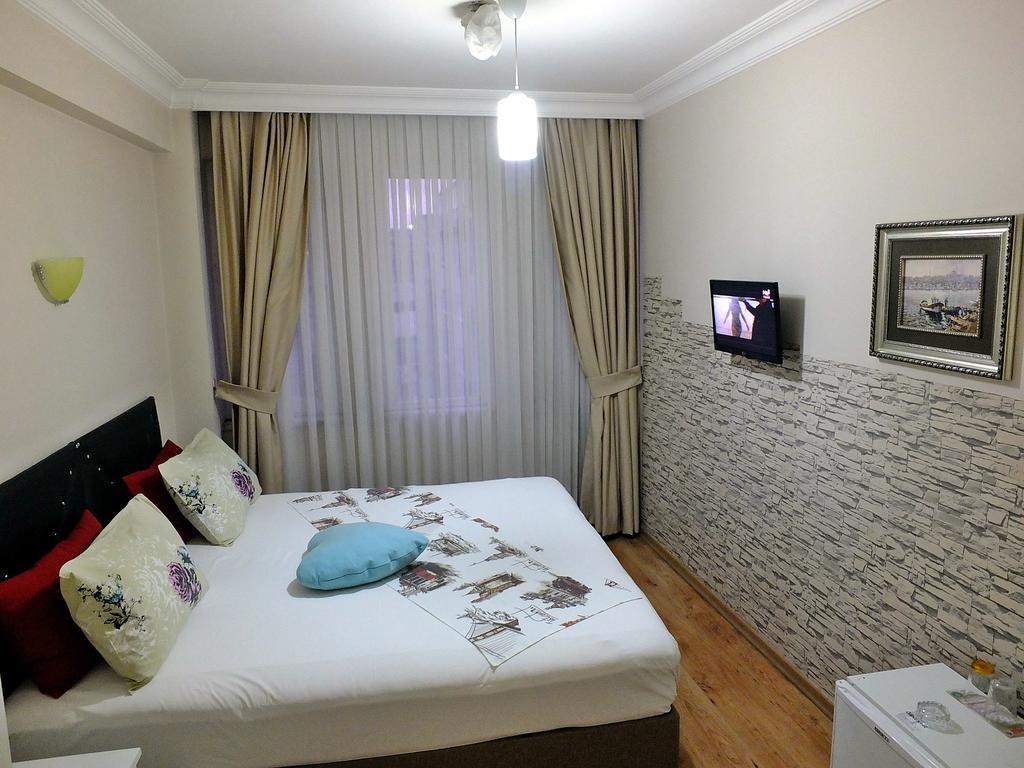 Kadikoy Port Hotel Istanbul Room photo