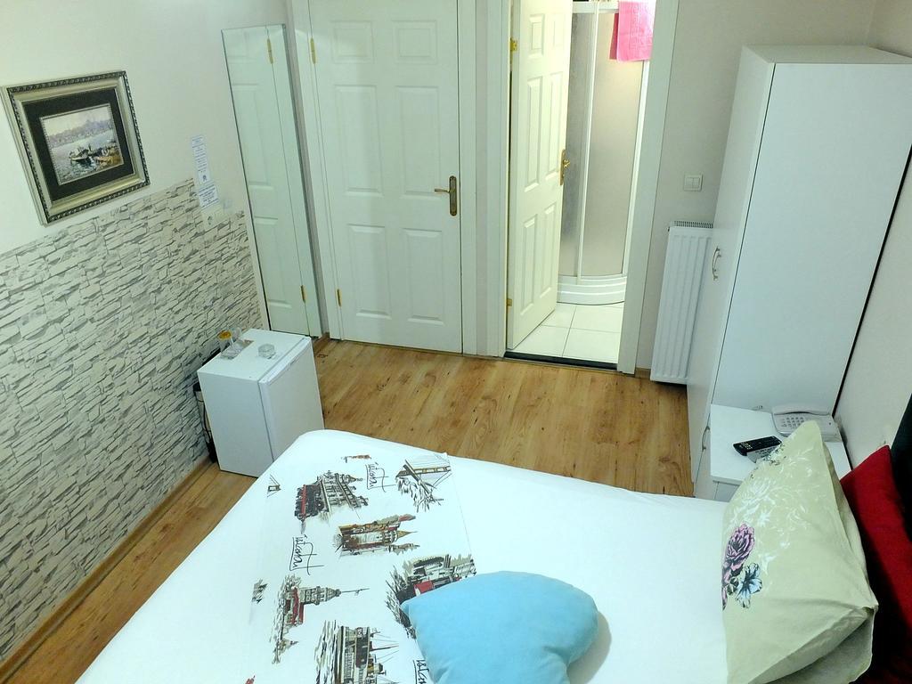 Kadikoy Port Hotel Istanbul Room photo