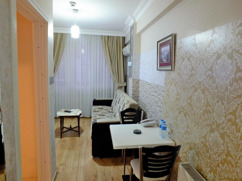 Kadikoy Port Hotel Istanbul Room photo