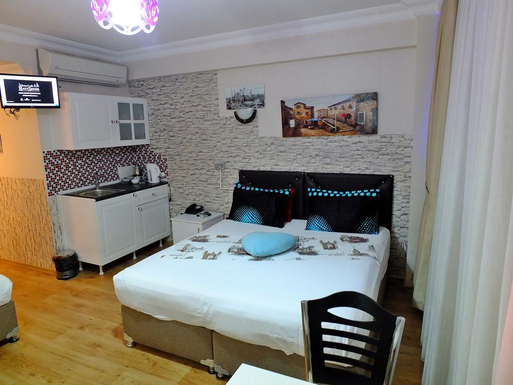 Kadikoy Port Hotel Istanbul Room photo