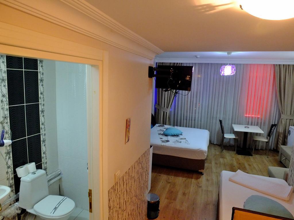 Kadikoy Port Hotel Istanbul Room photo