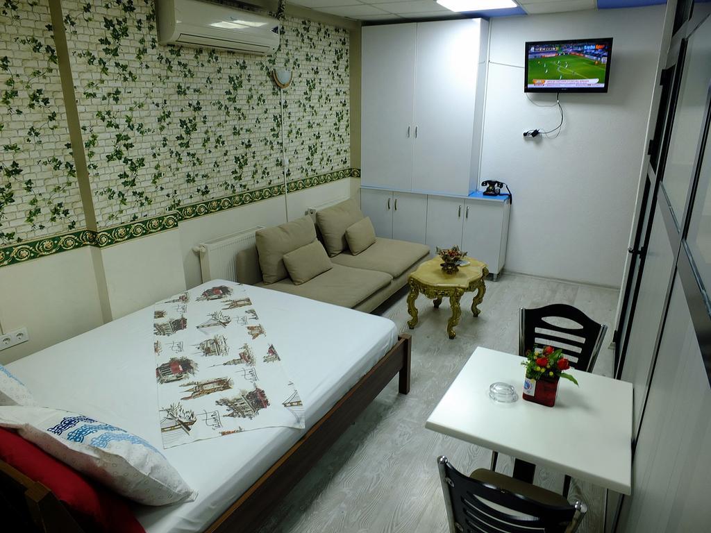Kadikoy Port Hotel Istanbul Room photo