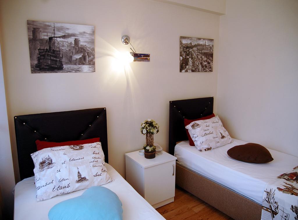 Kadikoy Port Hotel Istanbul Room photo