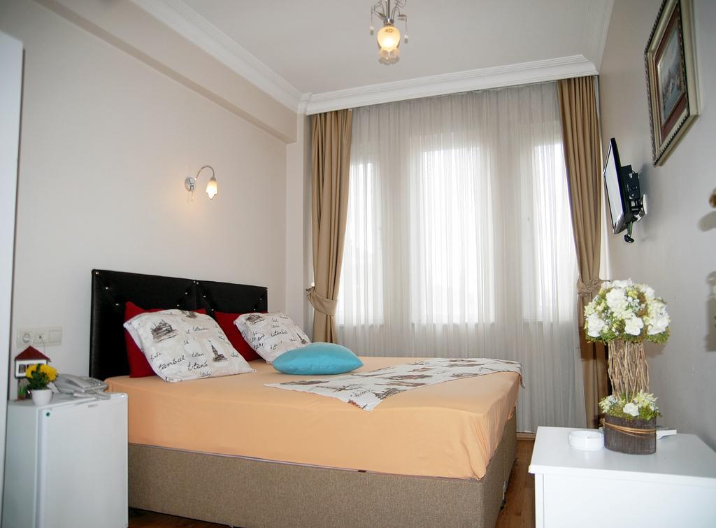 Kadikoy Port Hotel Istanbul Room photo